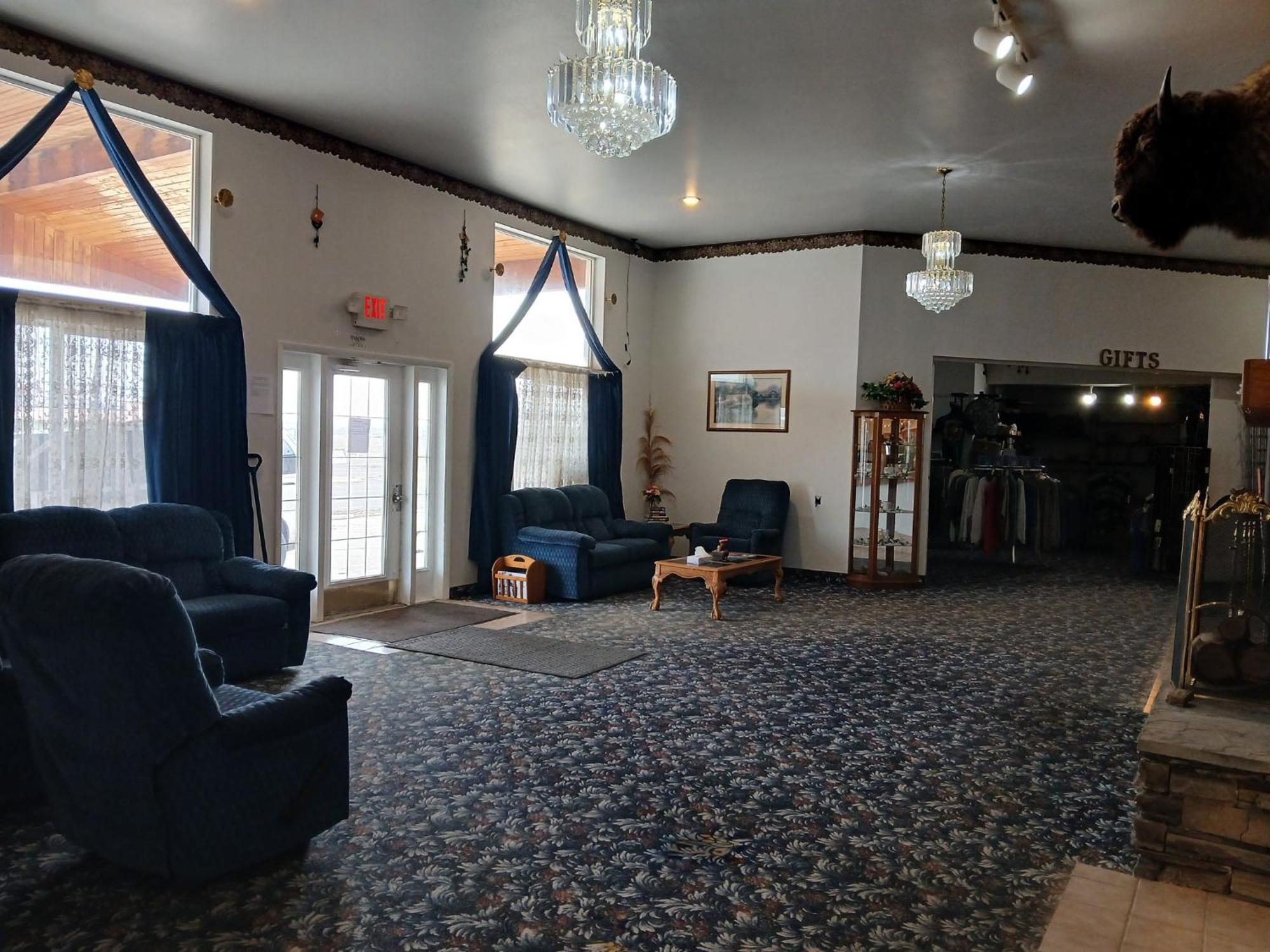 Glacier Gateway Inn Cut Bank Exterior photo